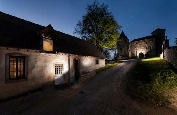 Отель Chateau De Marigna Экстерьер фото